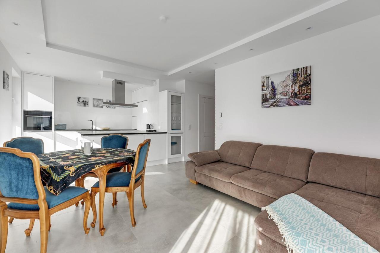 Dom & House - Apartments Angielska Grobla Гданск Екстериор снимка